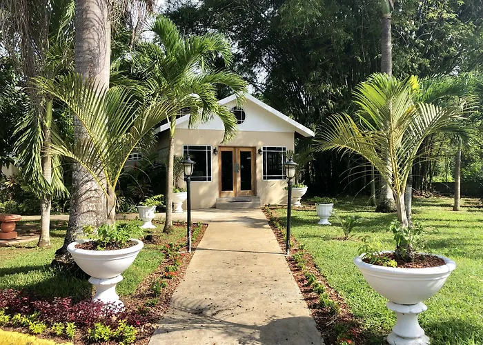 Coral Seas Garden Resort