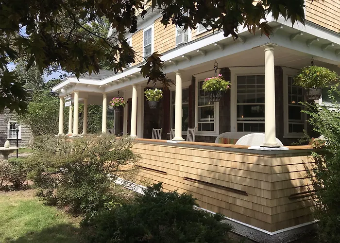 Palmer House Inn