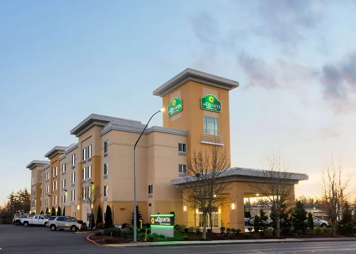 La Quinta By Wyndham Bellingham Hotel