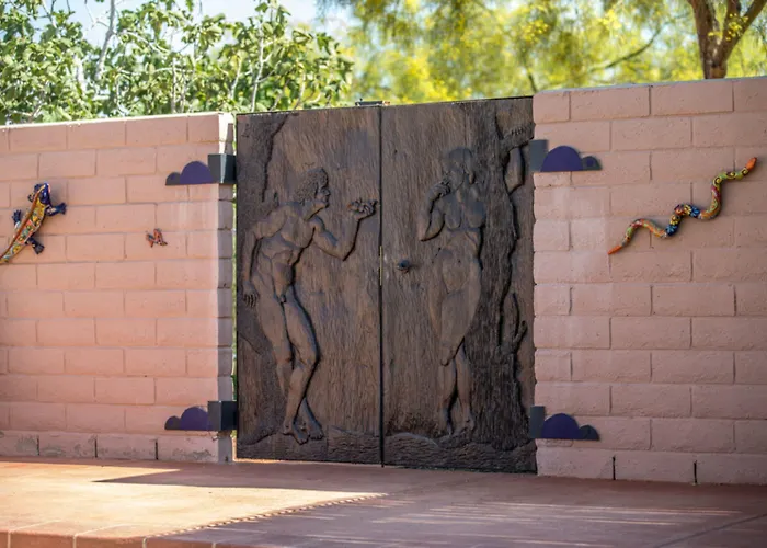 Turtle Back Mesa Bed And Breakfast Indio