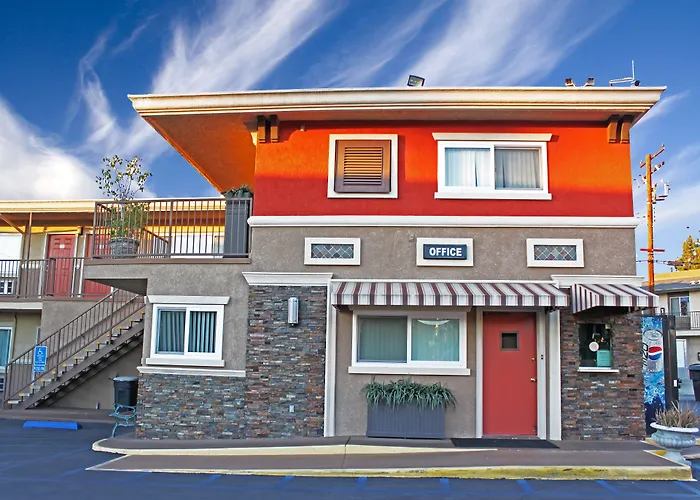 Friendly Hills Inn - Whittier, Los Angeles