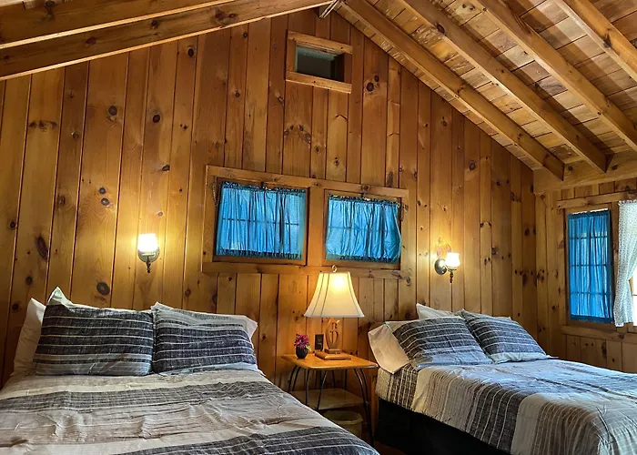 Amber Lantern Motel
