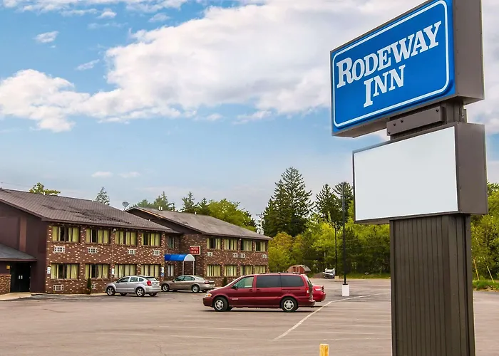 Rodeway Inn Muskegon Airport Muskegon Heights