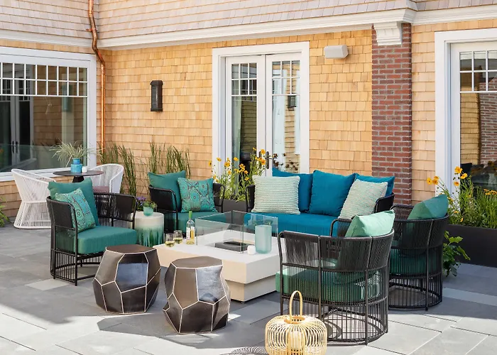 The Sydney, The Edgartown Collection