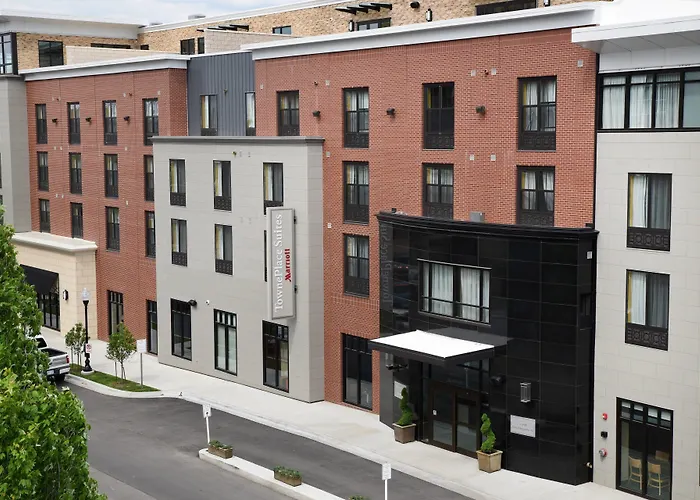Towneplace Suites By Marriott Lawrence Downtown