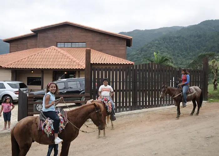 Hotel Rancho La Aurora