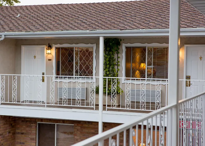 The Chalet St. George