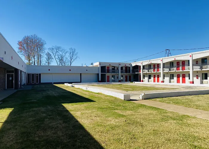 Traveler'S Place Inn & Suites Scottsboro