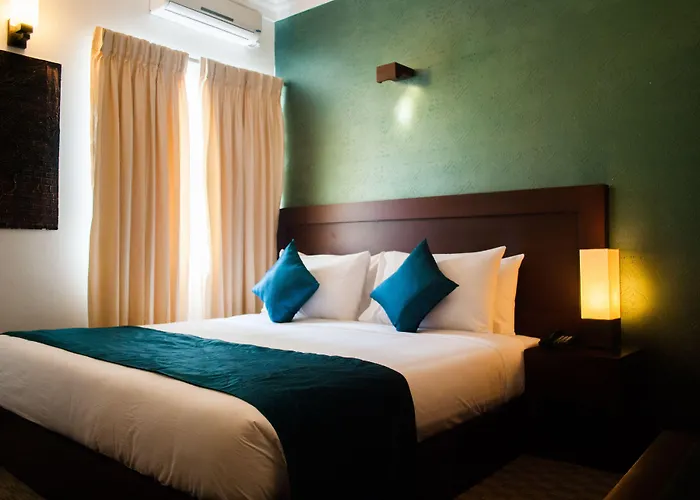 Ceylon City Hotel, Colombo