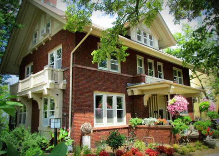 Mendota Lake House Inn (Adults Only)
