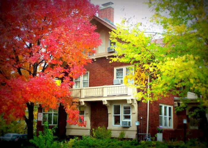 Mendota Lake House Inn (Adults Only)