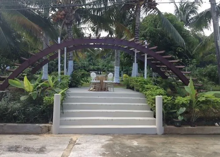 Waters Edge Guest House