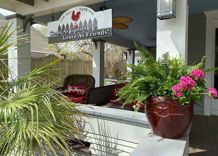 Red Gate Inn