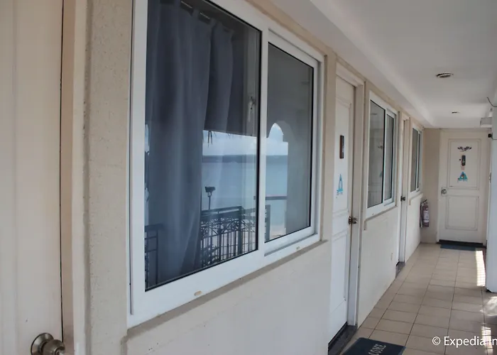 Blue Rock Resort And Dive Centre Olongapo
