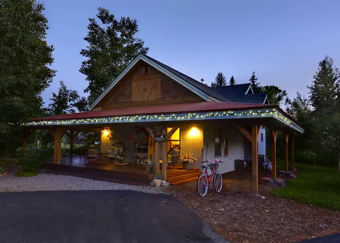 Mariposa Lodge Bed And Breakfast Steamboat Springs