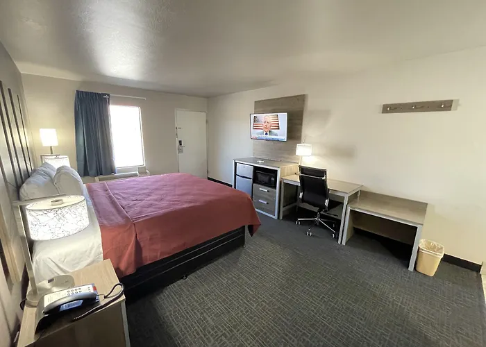 Excellent Inn & Suites Natchez