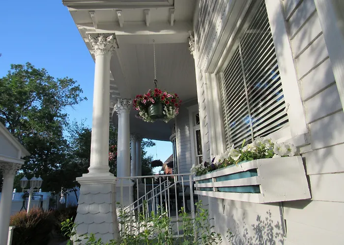 The St. Mary'S Inn, Bed And Breakfast Colorado Springs