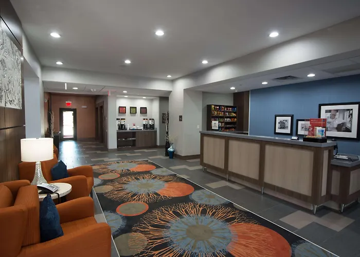 Hampton Inn & Suites Stillwater West