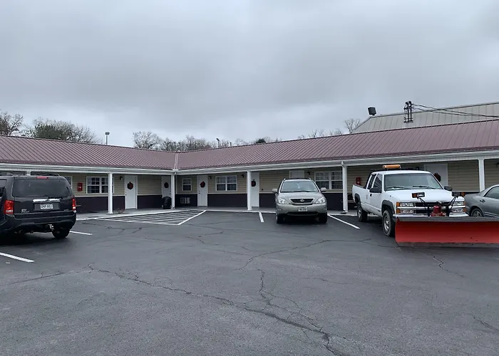 Turnpike Motel Melrose
