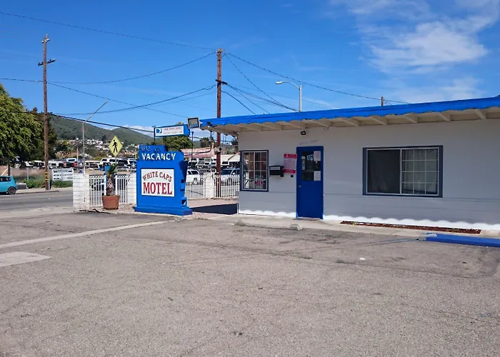 White Caps Motel