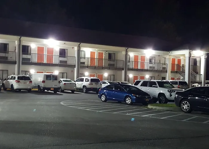 Econo Lodge Forrest City I-40