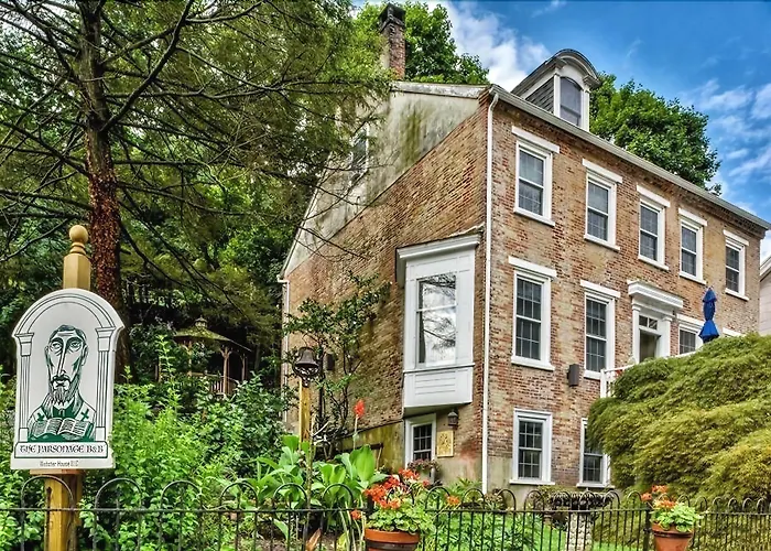 The Dolon House Bed & Breakfast! Jim Thorpe