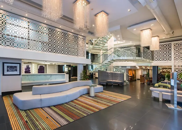 Doubletree By Hilton Cape Town Upper Eastside Hotel