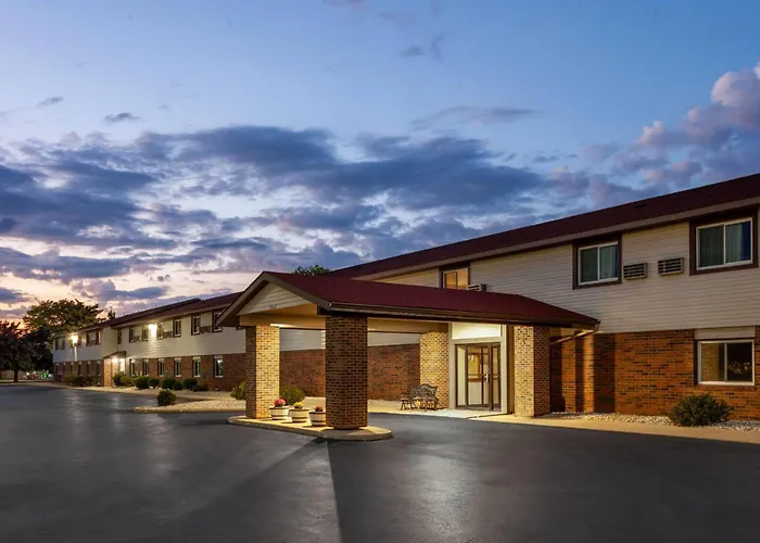 Super 8 By Wyndham Green Bay Near Stadium