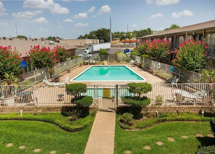 Oyo Hotel Tyler Lindale