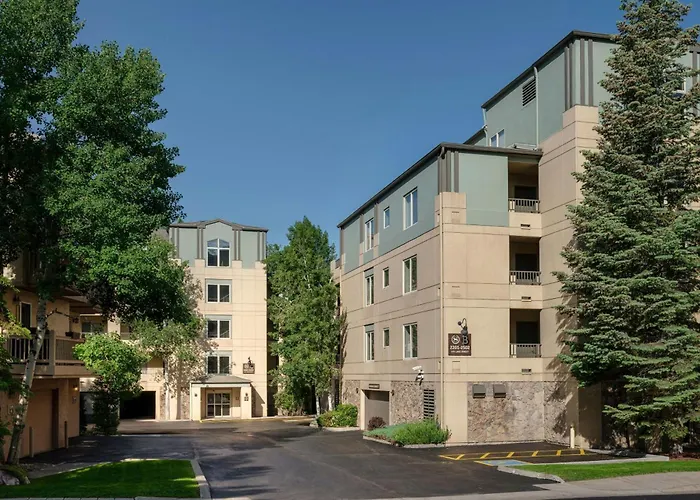 Sheraton Lakeside Terrace Villas At Mountain Vista, Avon, Vail Valley