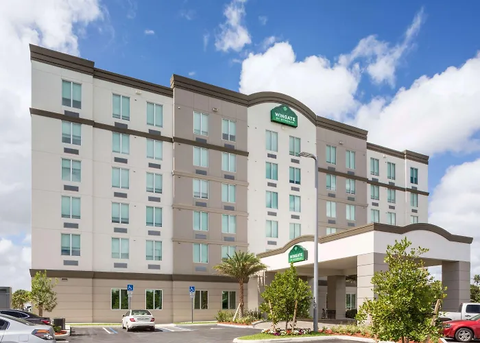 Wingate By Wyndham Miami Airport