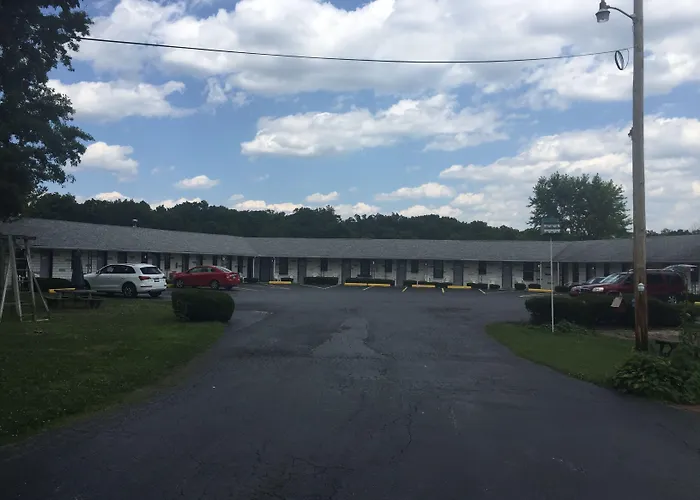 Blue Sky Motel Biglerville