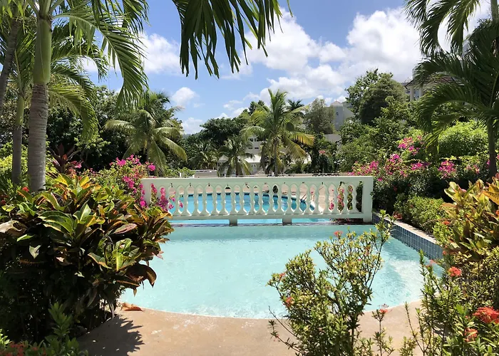 Skycastles Condominiums Ocho Rios