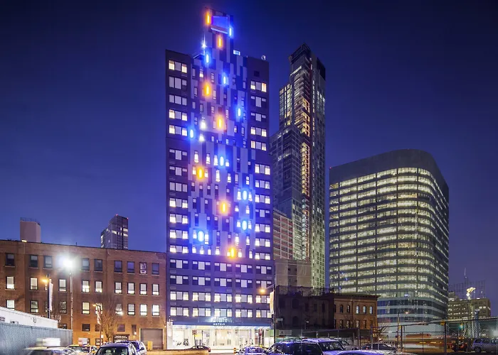 Aloft By Marriott Long Island City-Manhattan View New York