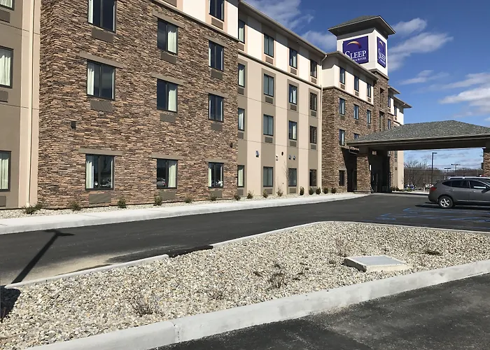 Sleep Inn & Suites Middletown - Goshen
