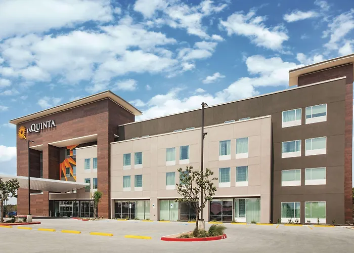 La Quinta By Wyndham Mcallen La Plaza Mall