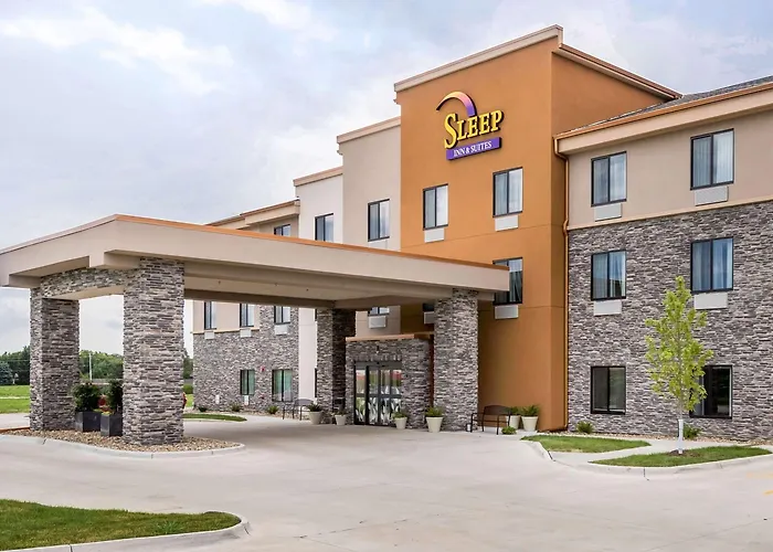 Sleep Inn & Suites West Des Moines Near Jordan Creek