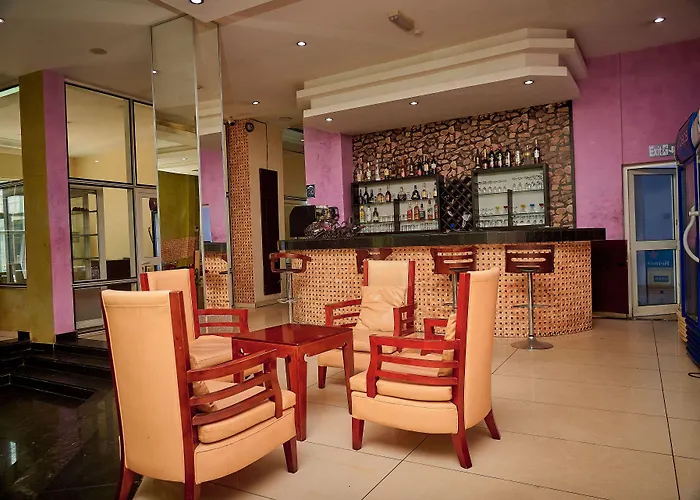 Barcelona Hotels, Abuja Mobushipe