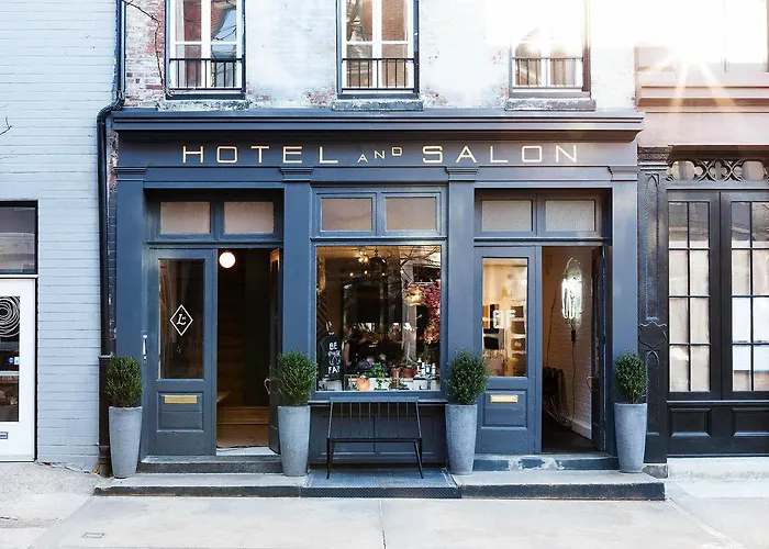 Lokal Hotel Old City