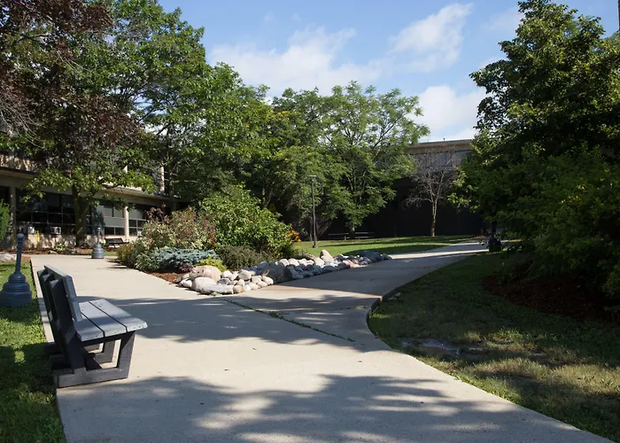 Humber College Lakeshore Campus Residence