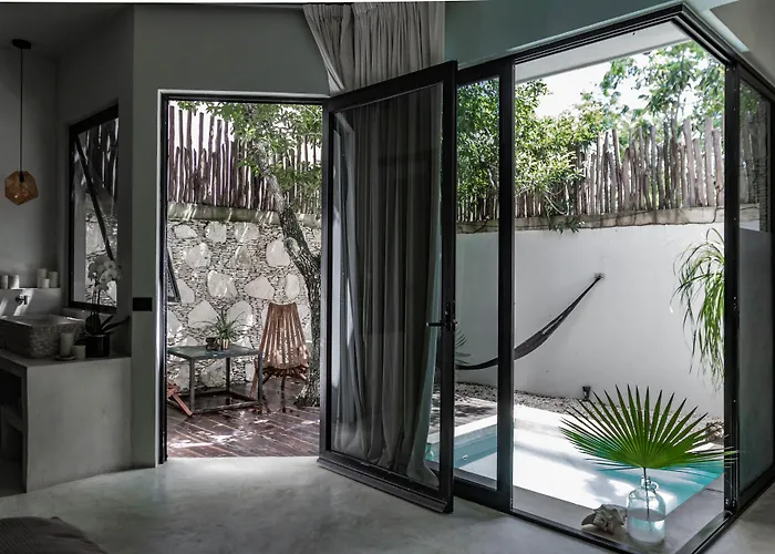 16Tulum