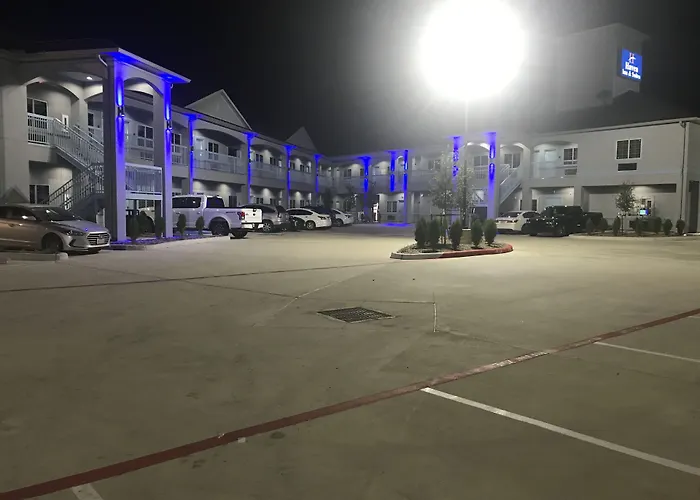 Haven Inn & Suites Willowbrook (Adults Only) Houston