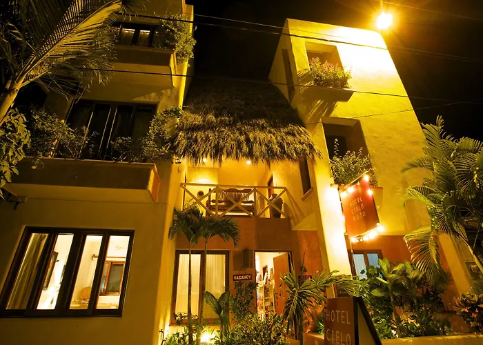 Hotel Cielo Rojo