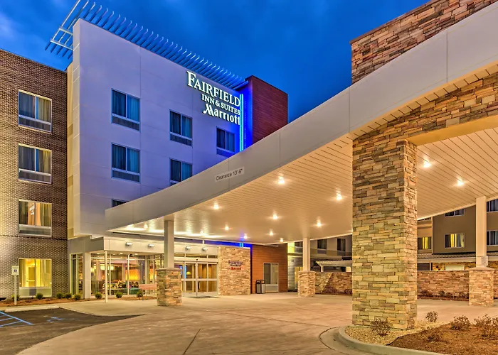 Fairfield Inn & Suites By Marriott St. Louis Westport Maryland Heights