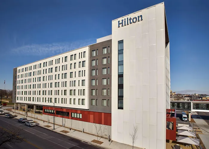 Hilton Des Moines Downtown
