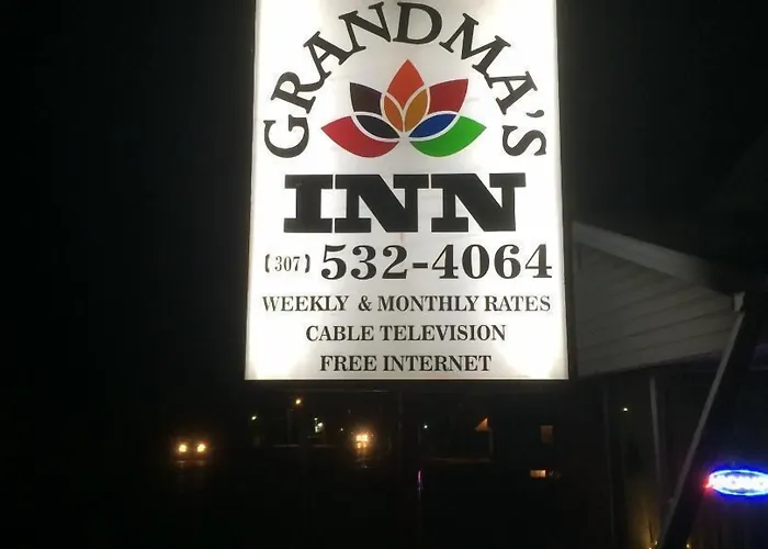 Grandmas Inn Torrington