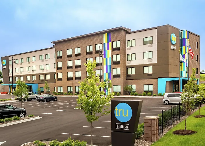 Tru By Hilton Madison West Hotel