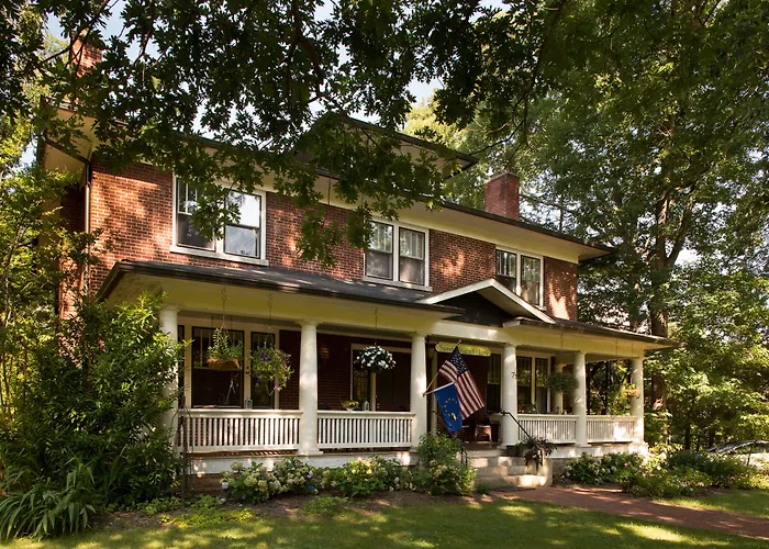 Sweet Biscuit Inn