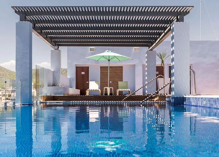Comfort Inn & Suites Los Cabos Cabo San Lucas
