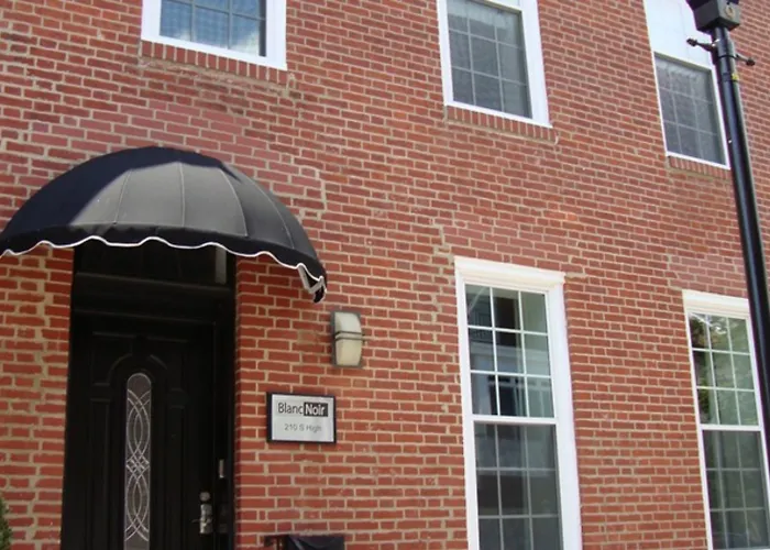 Blancnoir Bed & Breakfast Baltimore